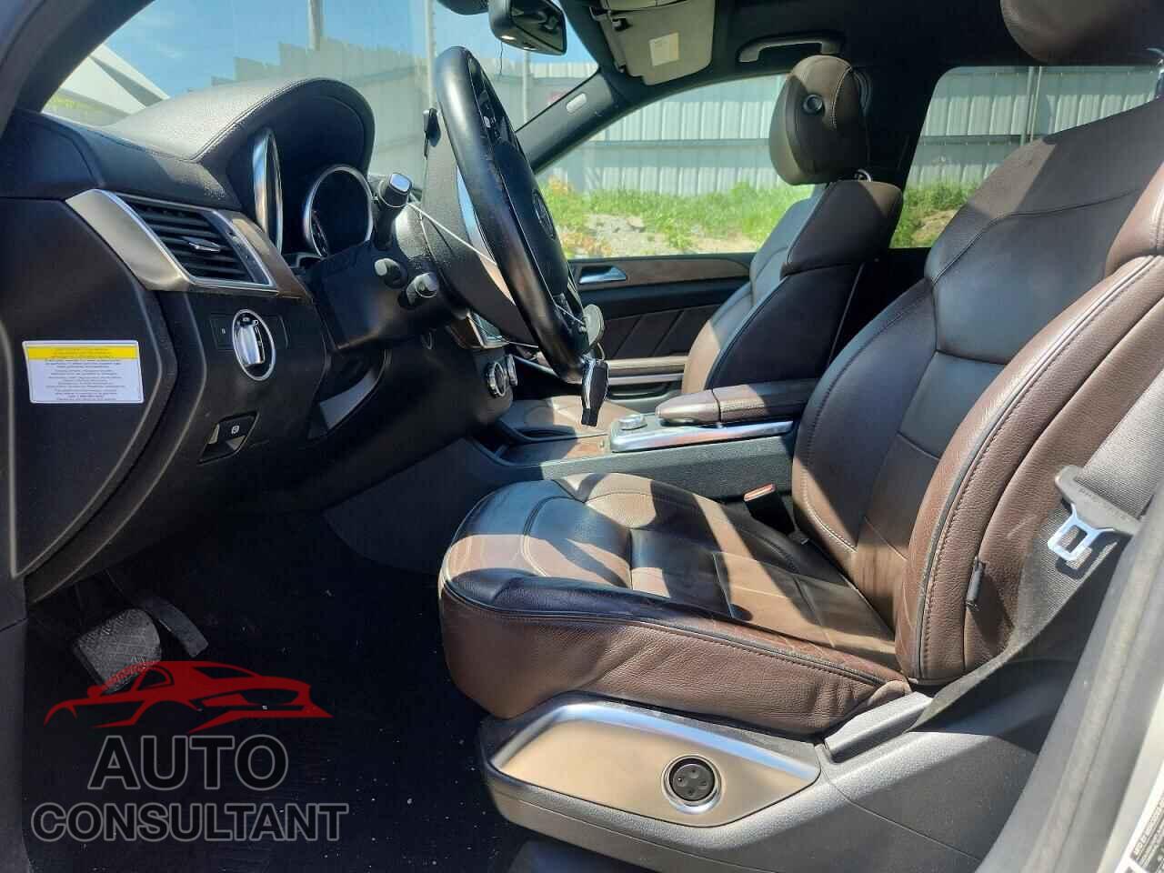 MERCEDES-BENZ GL-CLASS 2013 - 4JGDF7CE2DA262923