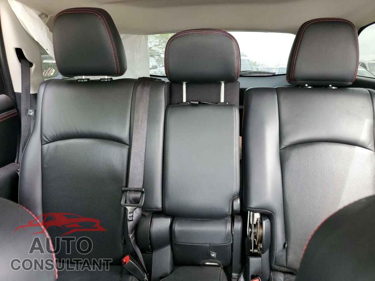 DODGE JOURNEY 2017 - 3C4PDCEG2HT706010