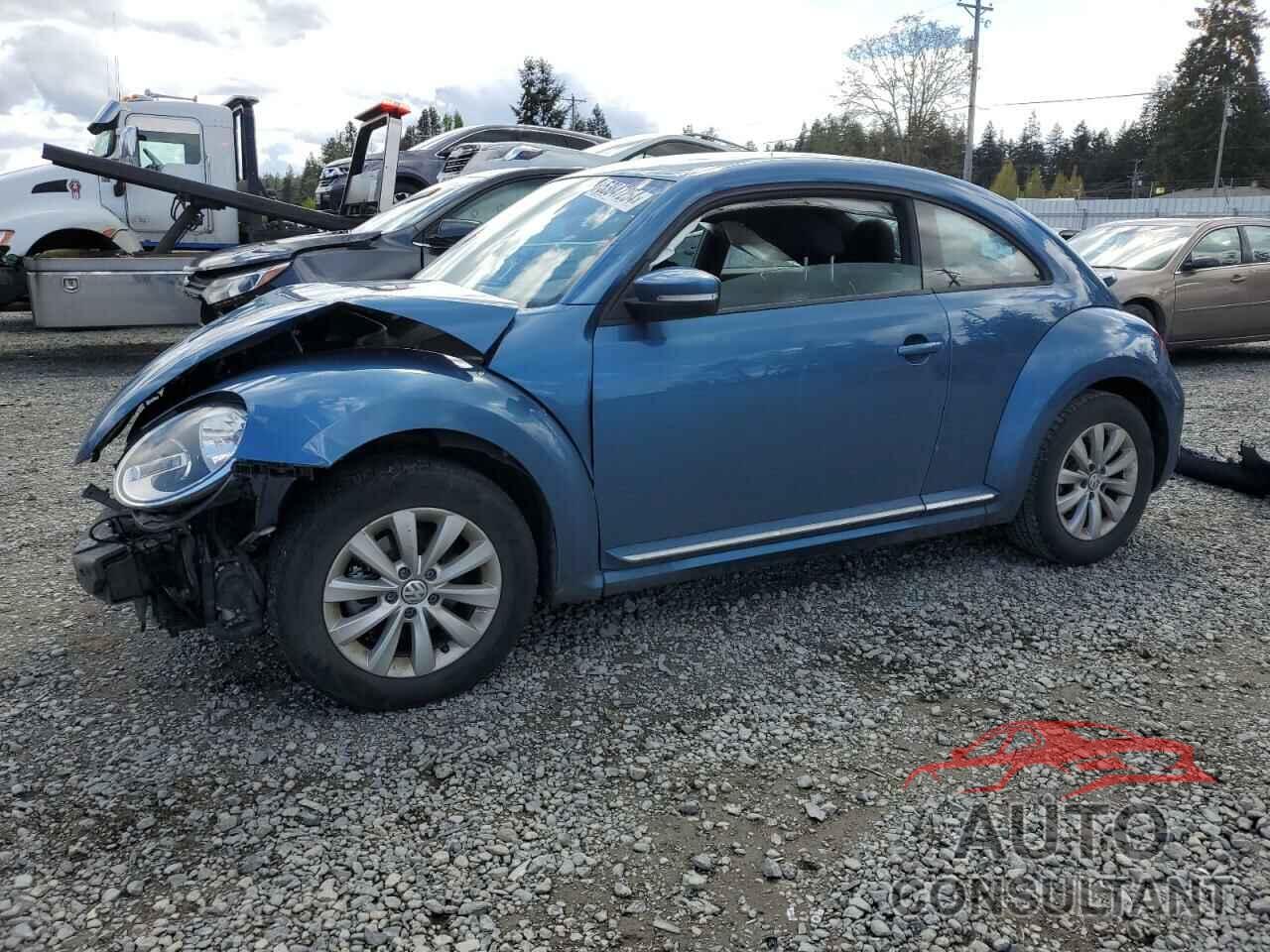 VOLKSWAGEN BEETLE 2019 - 3VWFD7AT3KM709776