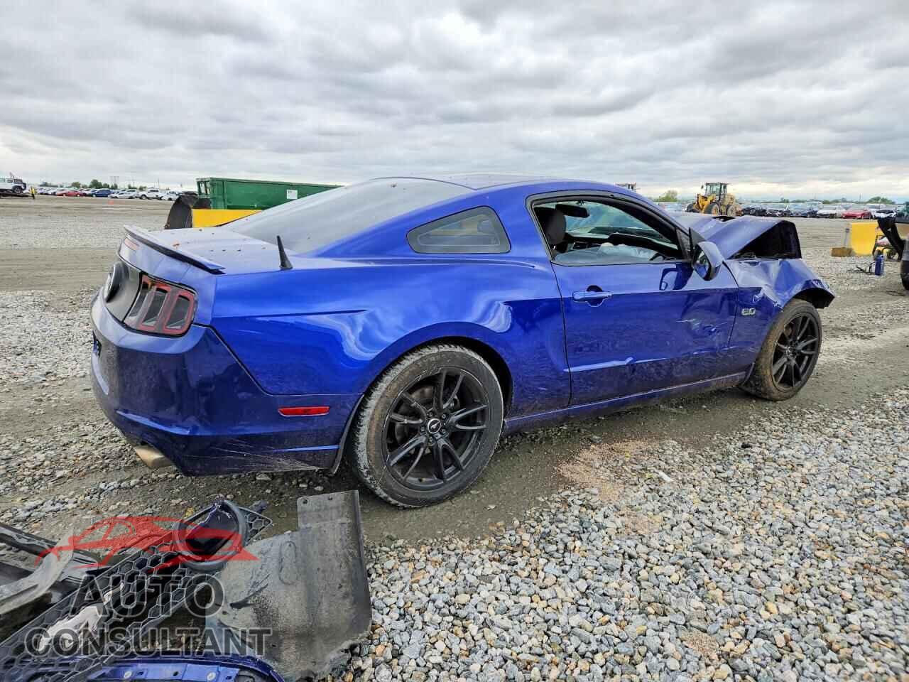 FORD MUSTANG 2013 - 1ZVBP8CF4D5269062