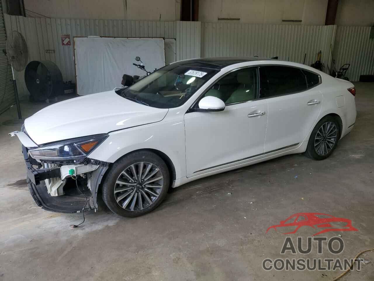 KIA CADENZA 2018 - KNALC4J19J5124675