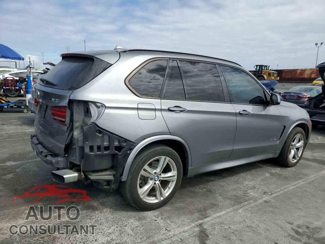 BMW X5 2015 - 5UXKR0C58F0P18652