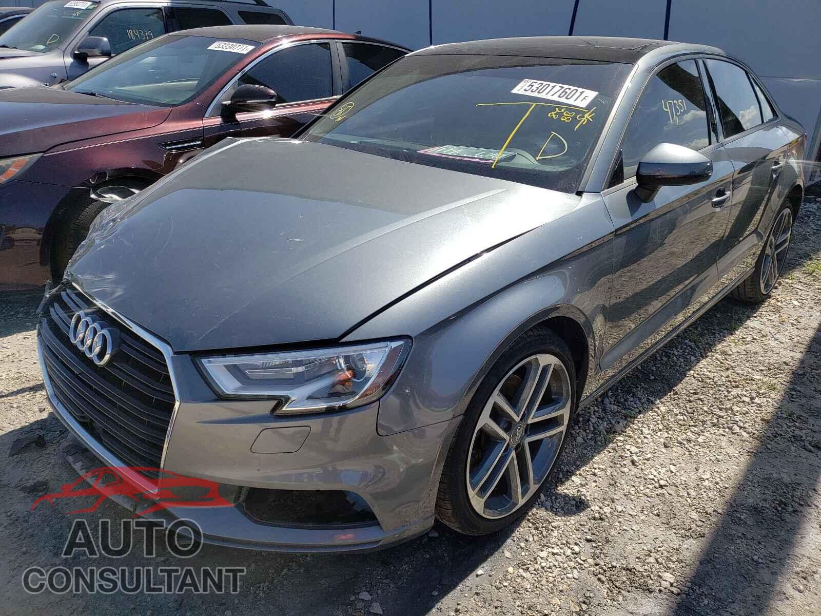 AUDI A3 2018 - WAUAUGFF2J1004671