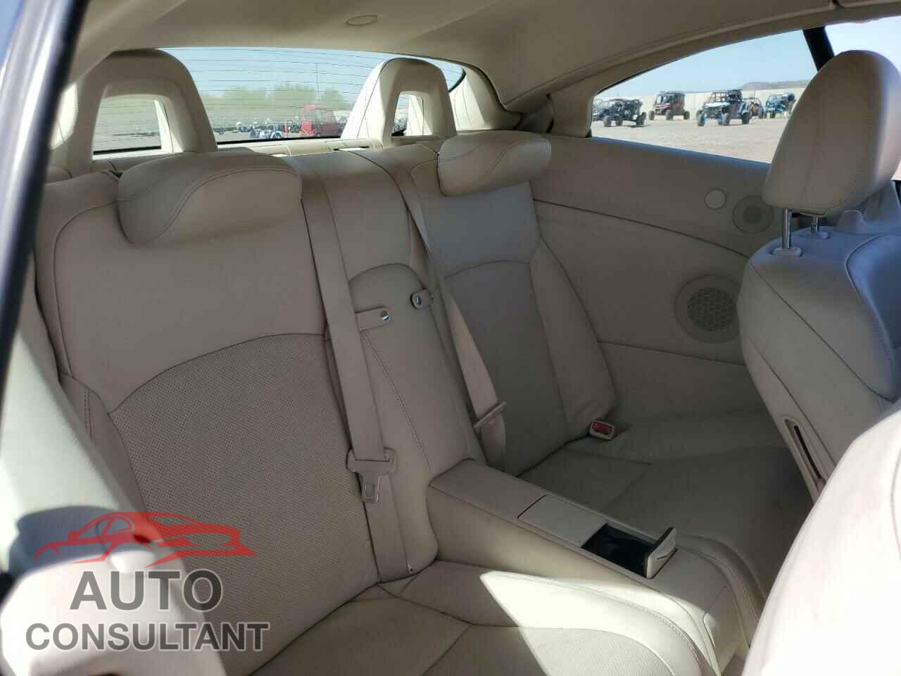 LEXUS IS 2010 - JTHFF2C28A2513695