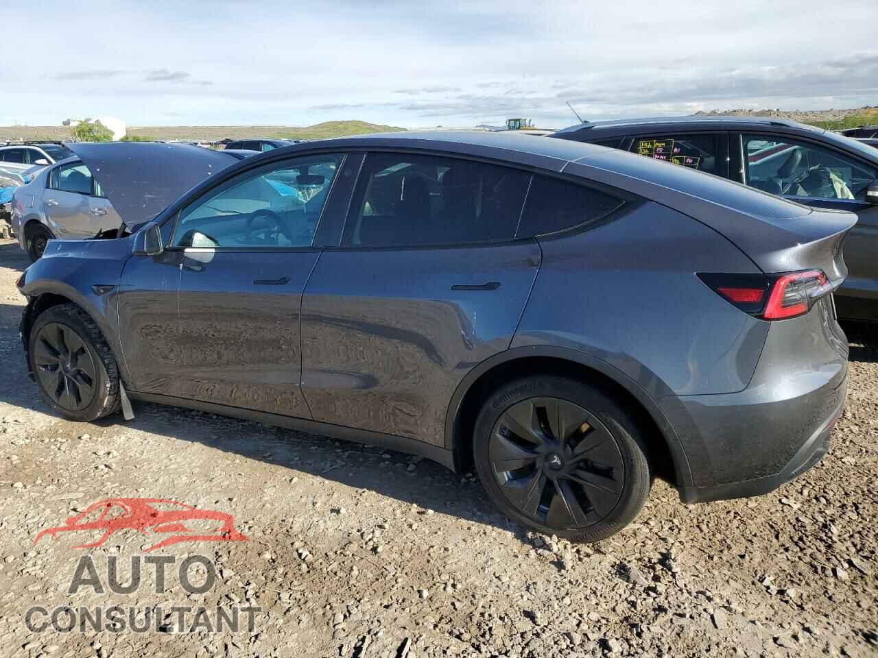 TESLA MODEL Y 2021 - 5YJYGDEE2MF082220