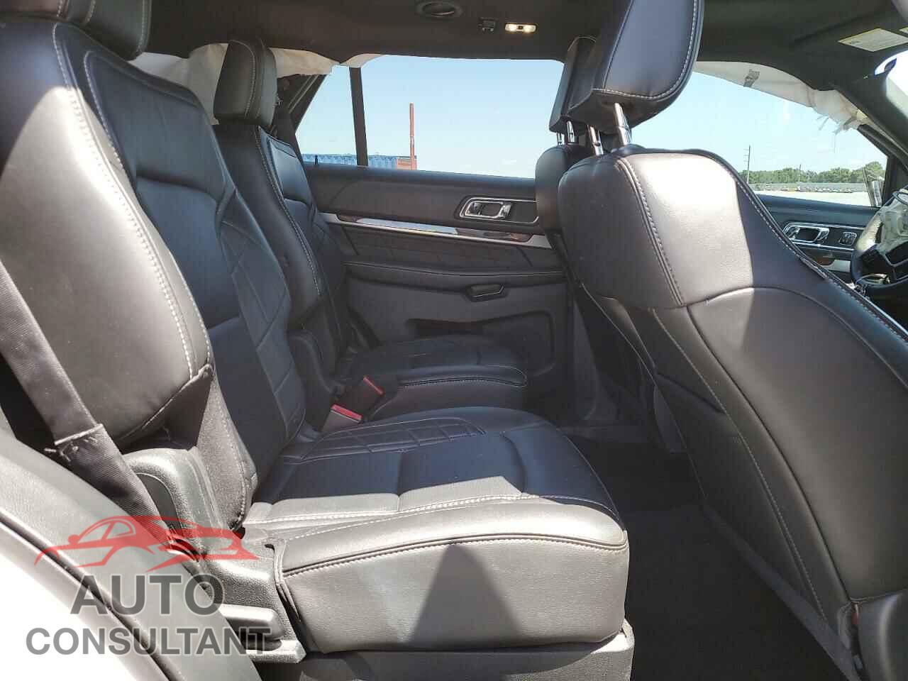 FORD EXPLORER 2018 - 1FM5K8HT4JGB53188