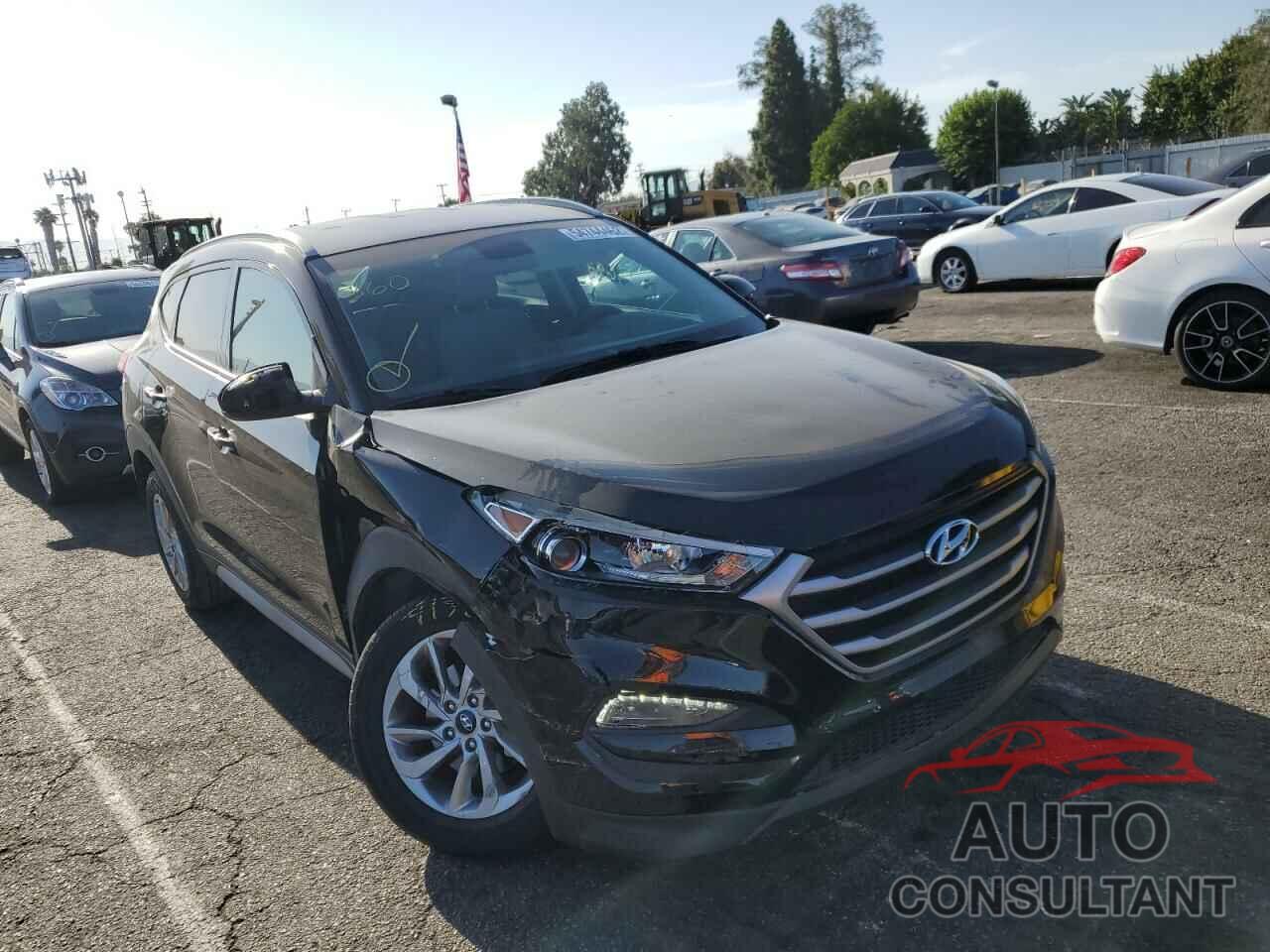 HYUNDAI TUCSON 2018 - KM8J33A48JU615433