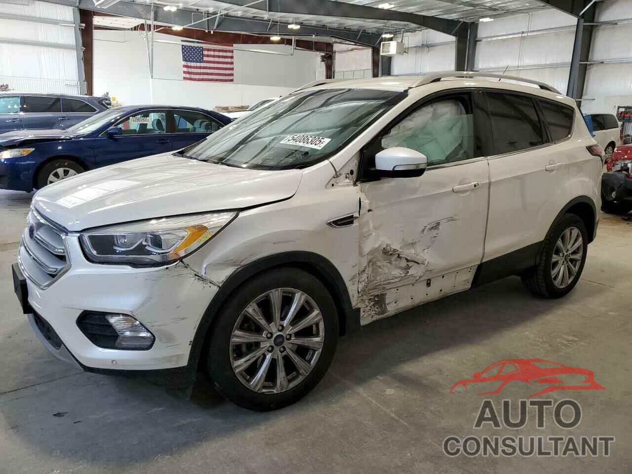 FORD ESCAPE 2017 - 1FMCU0J92HUA63406