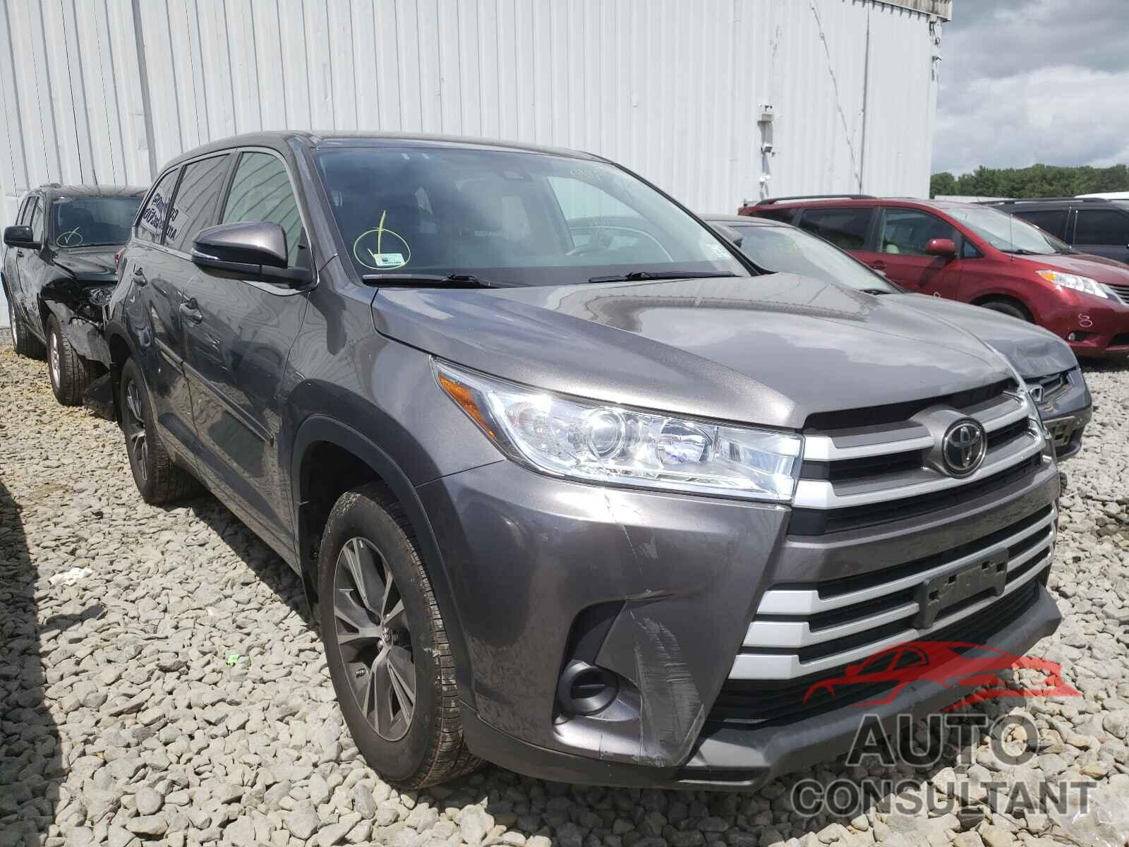 TOYOTA HIGHLANDER 2018 - 5TDBZRFH2JS910098