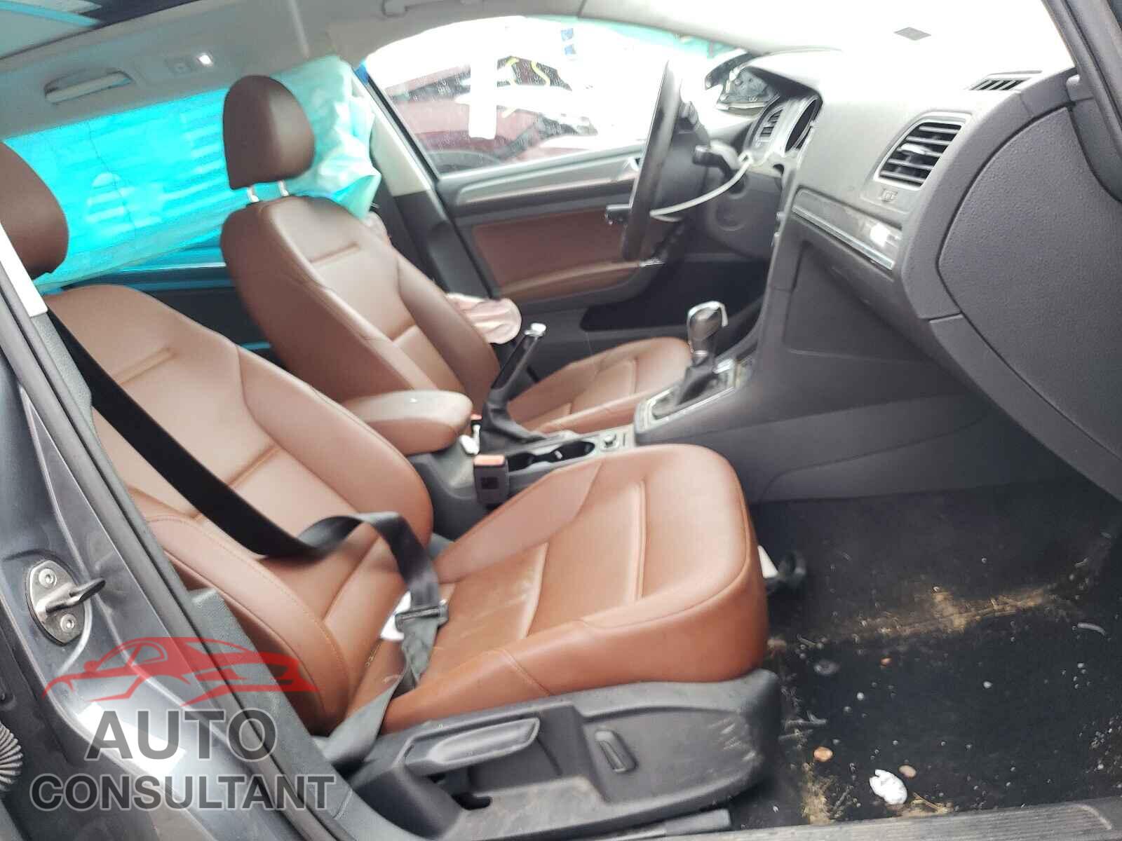 VOLKSWAGEN GOLF 2017 - 3VWH17AU9HM512923
