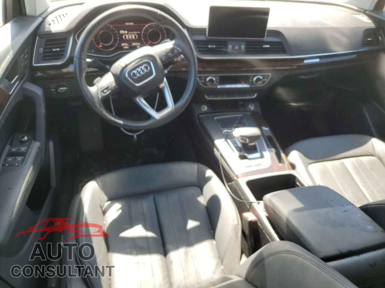 AUDI Q5 2020 - WA1BNAFY2L2020833