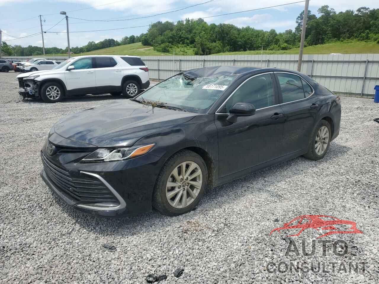 TOYOTA CAMRY 2021 - 4T1C11AK9MU579242