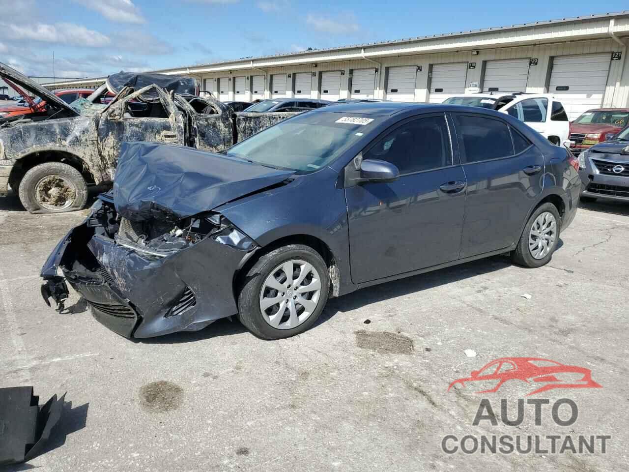 TOYOTA COROLLA 2018 - 2T1BURHE1JC028480