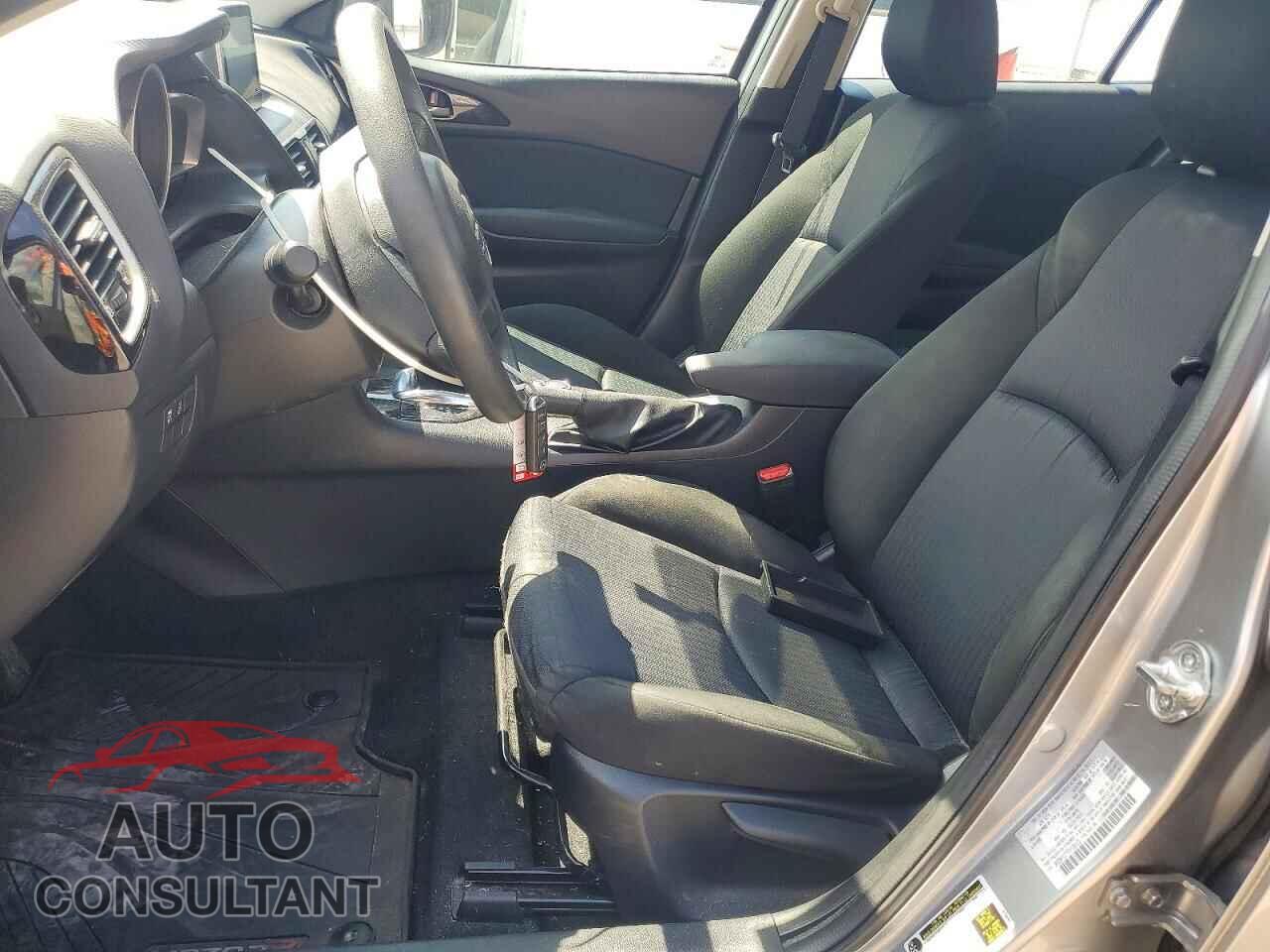 MAZDA 3 2015 - 3MZBM1U77FM198122