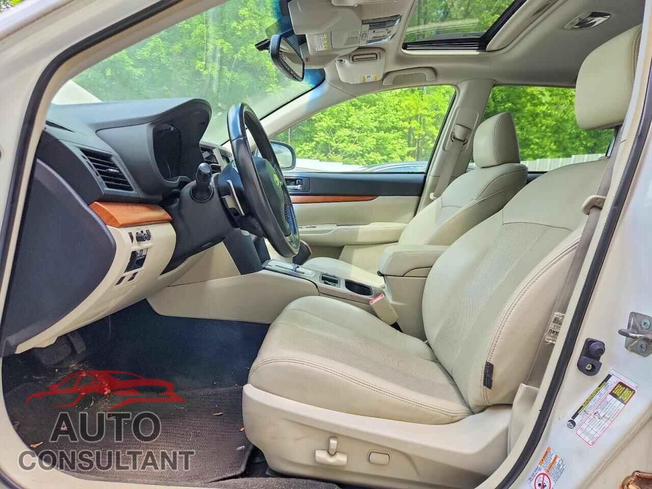 SUBARU OUTBACK 2013 - 4S4BRDPC5D2291963