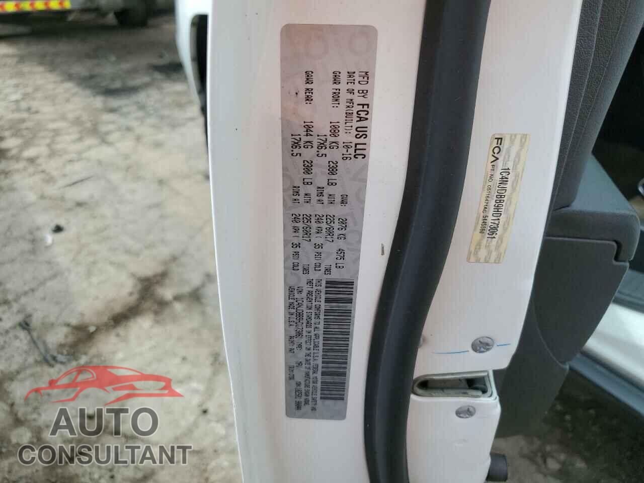 JEEP COMPASS 2017 - 1C4NJDBB9HD173061