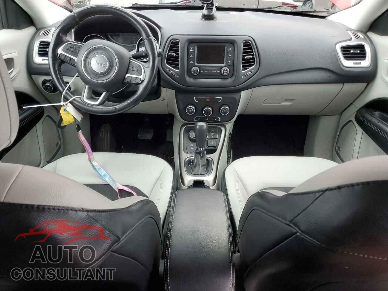 JEEP COMPASS 2017 - 3C4NJDBB9HT693013
