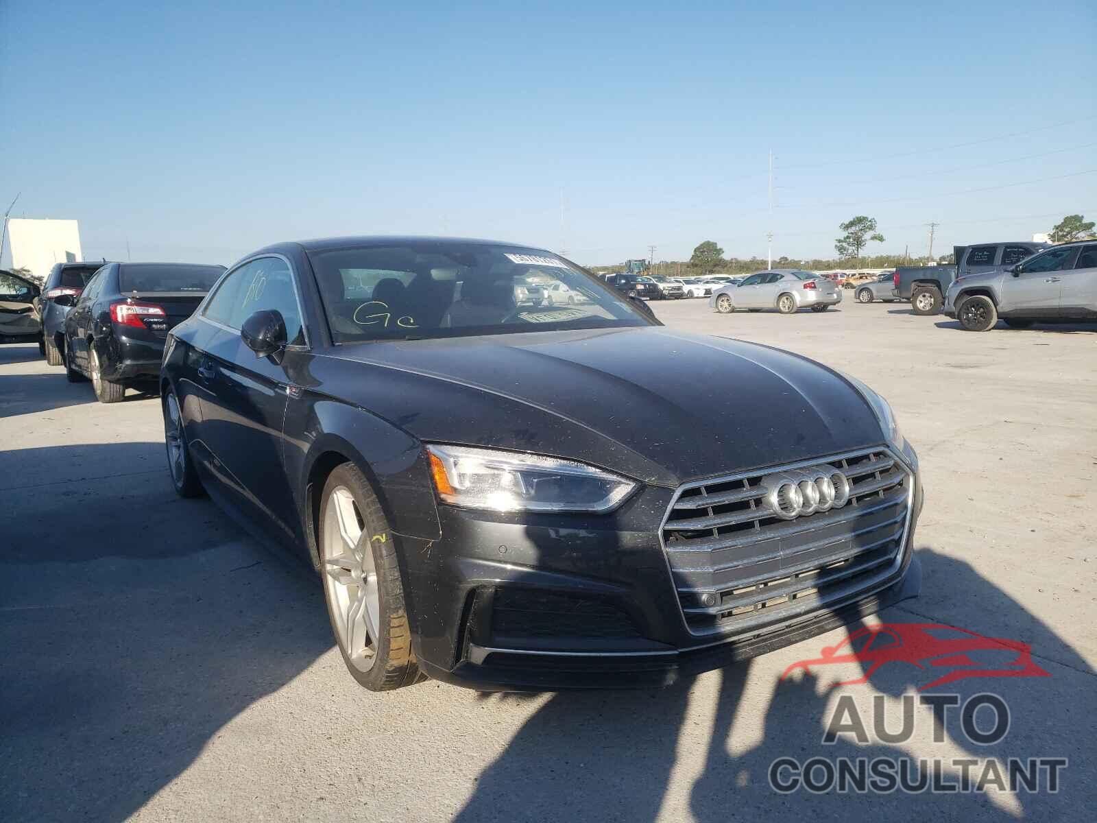 AUDI A5 2019 - WAUTNAF52KA018324