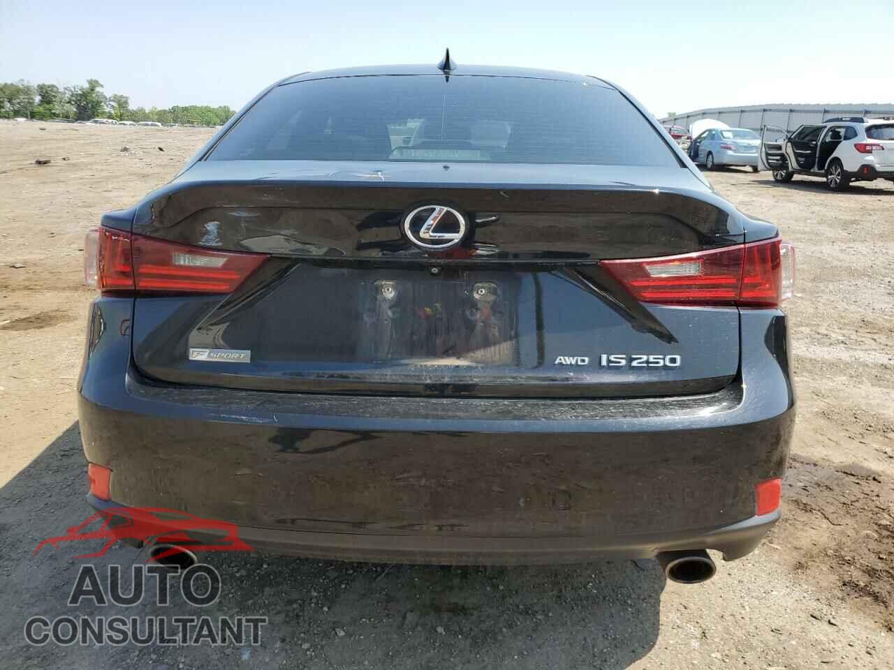 LEXUS IS 2015 - JTHCF1D29F5024448