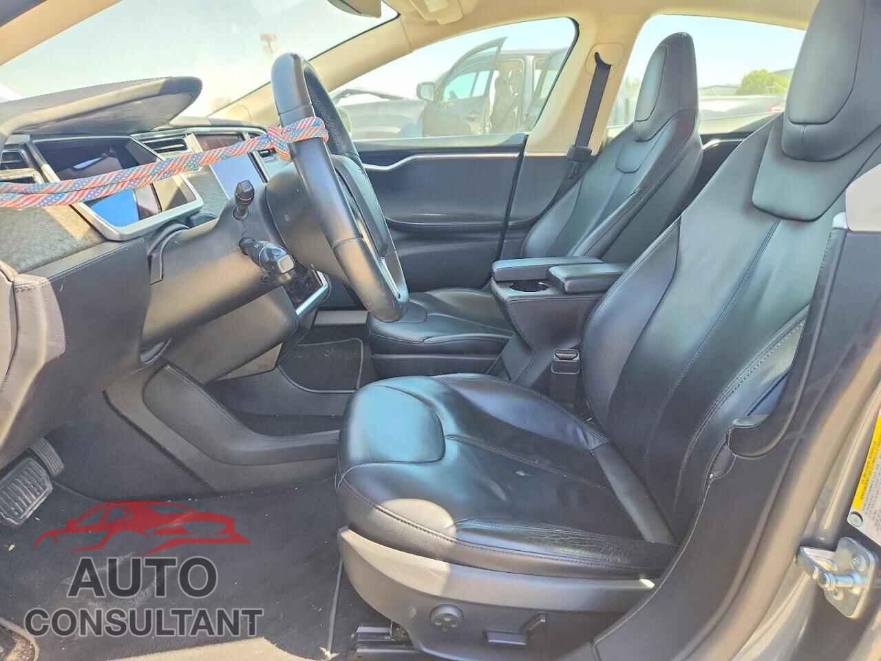 TESLA MODEL S 2013 - 5YJSA1DNXDFP05607