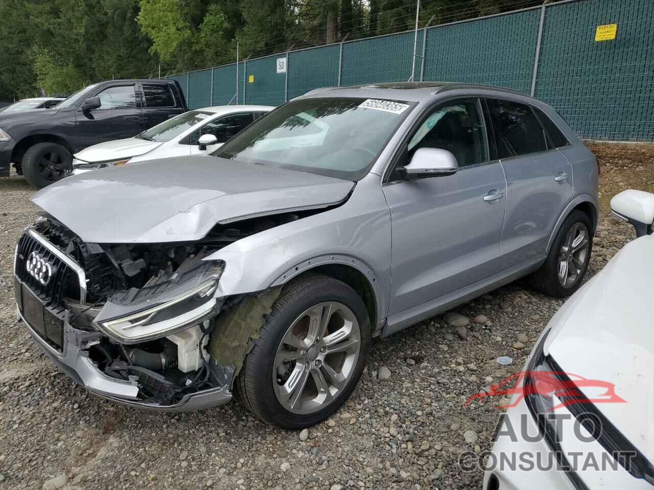 AUDI Q3 2015 - WA1GFCFS4FR013713