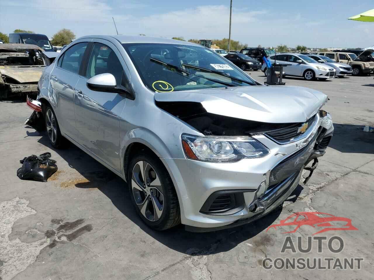 CHEVROLET SONIC 2020 - 1G1JF5SBXL4119551