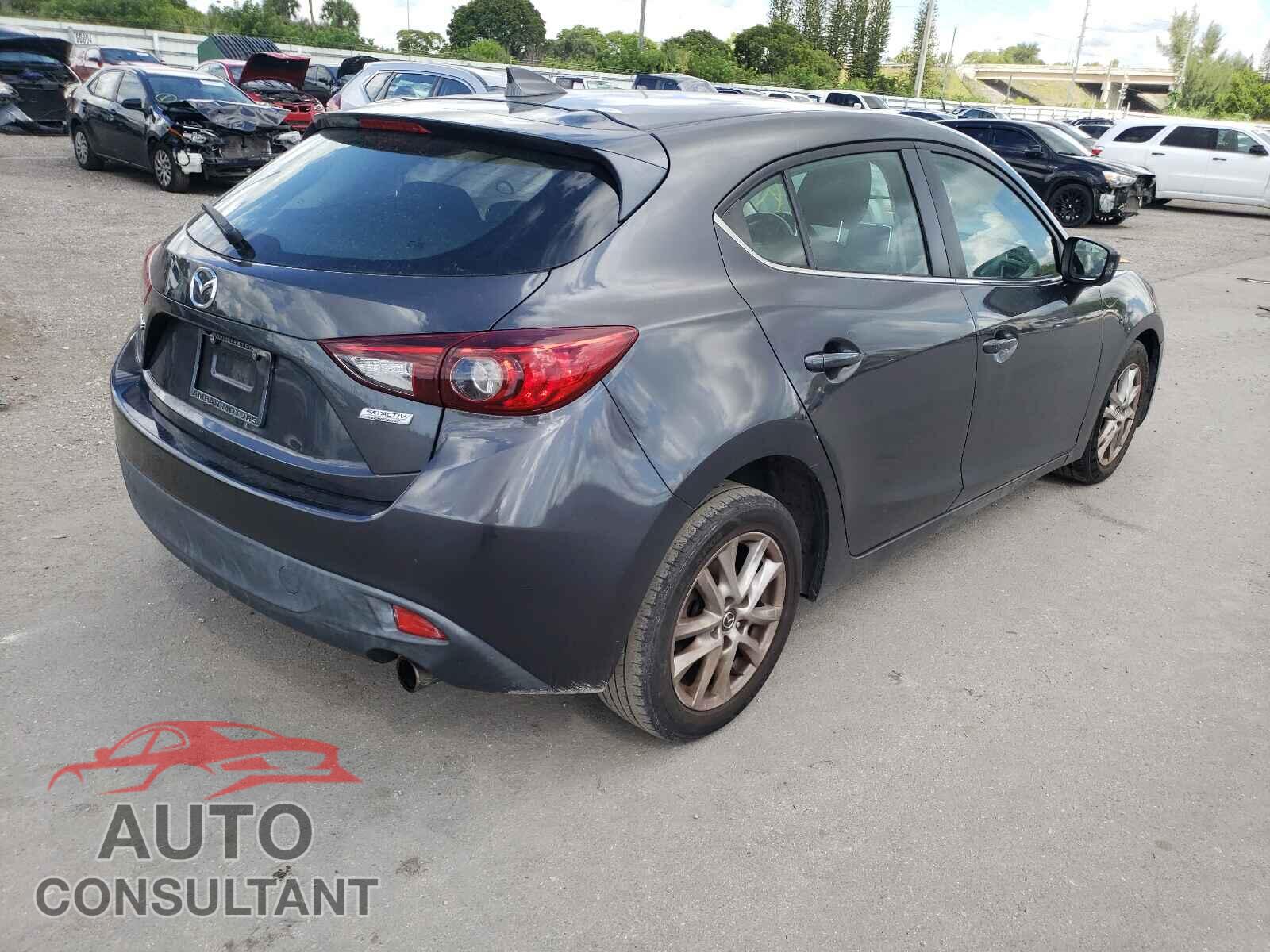 MAZDA 3 2016 - 3MZBM1M76GM304321