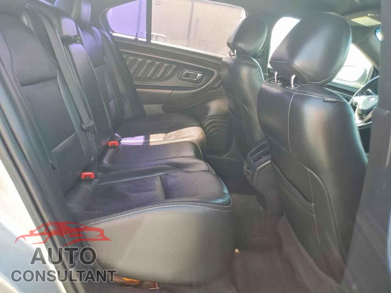 FORD TAURUS 2013 - 1FAHP2F80DG225559