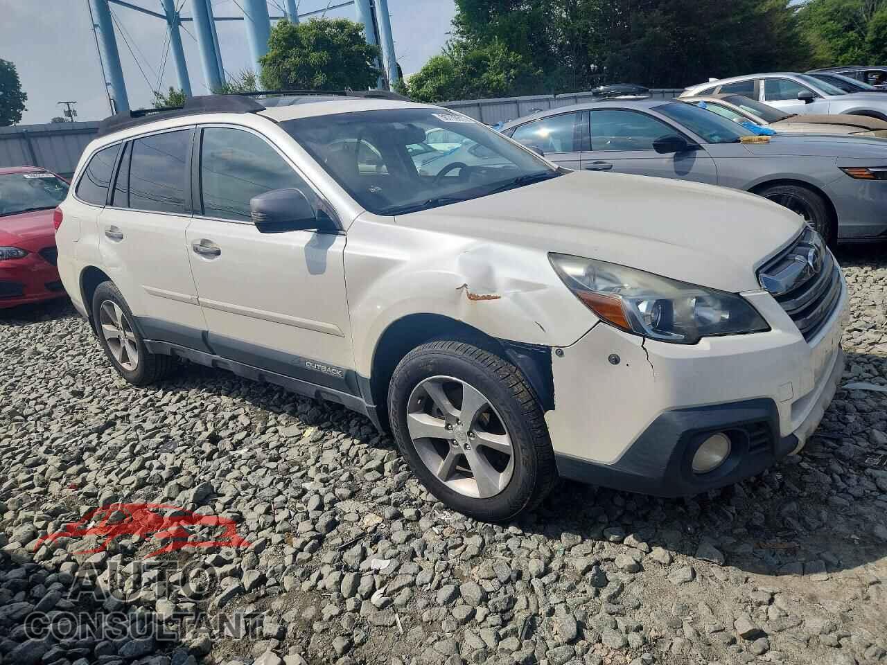 SUBARU OUTBACK 2013 - 4S4BRBSC7D3325097
