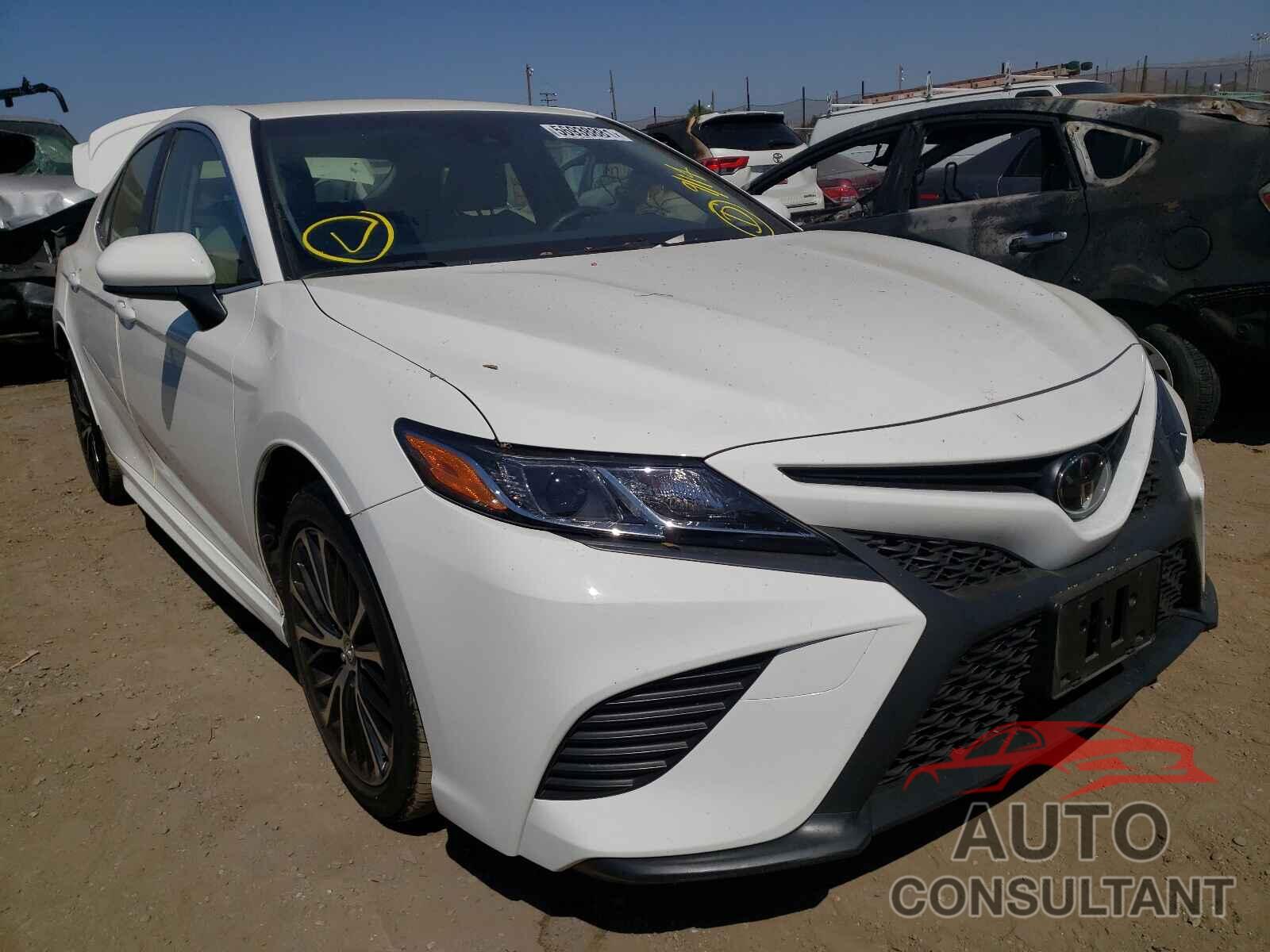 TOYOTA CAMRY 2018 - JTNB11HK7J3050276