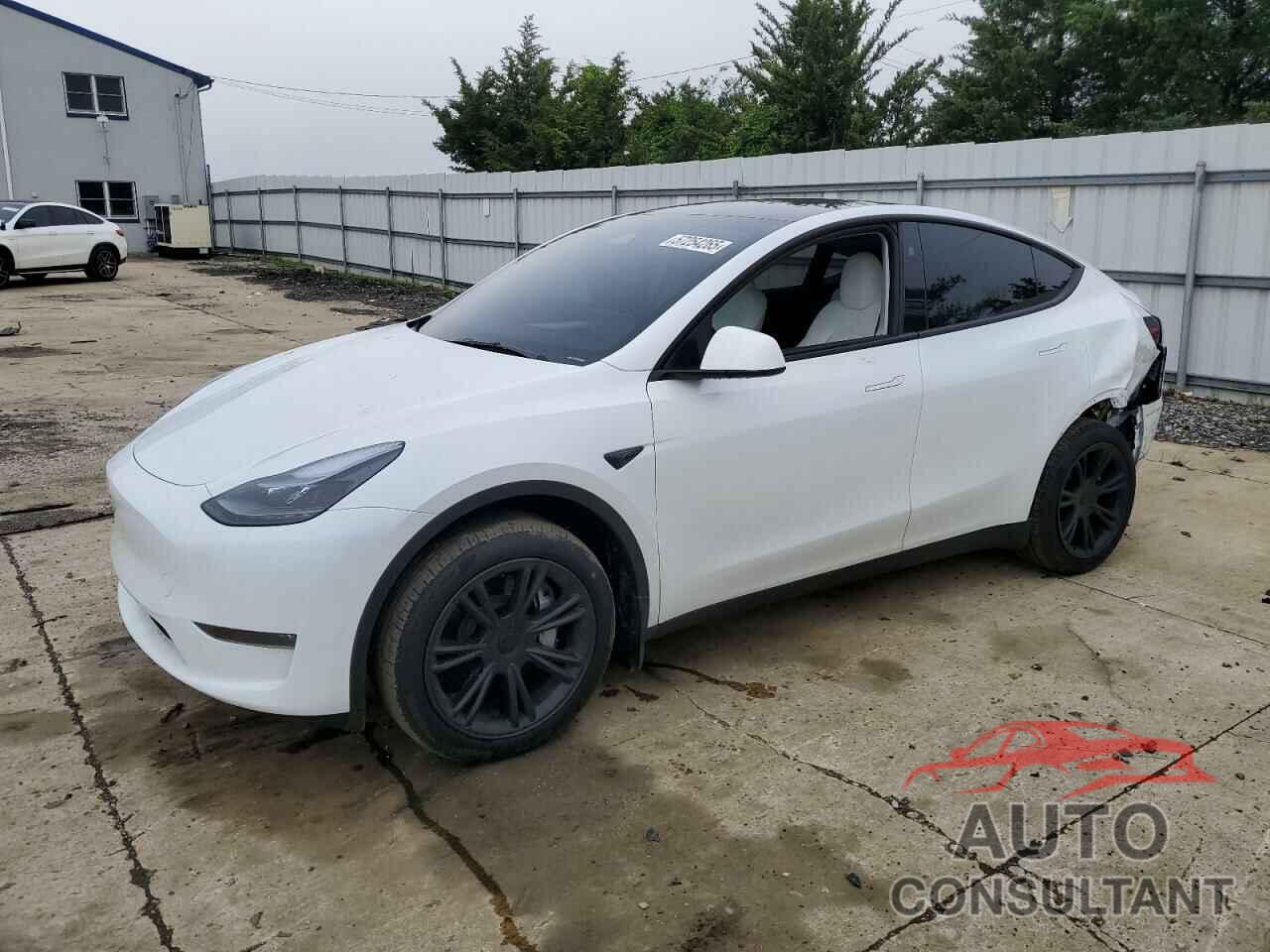 TESLA MODEL Y 2024 - 7SAYGDEE2RA329081