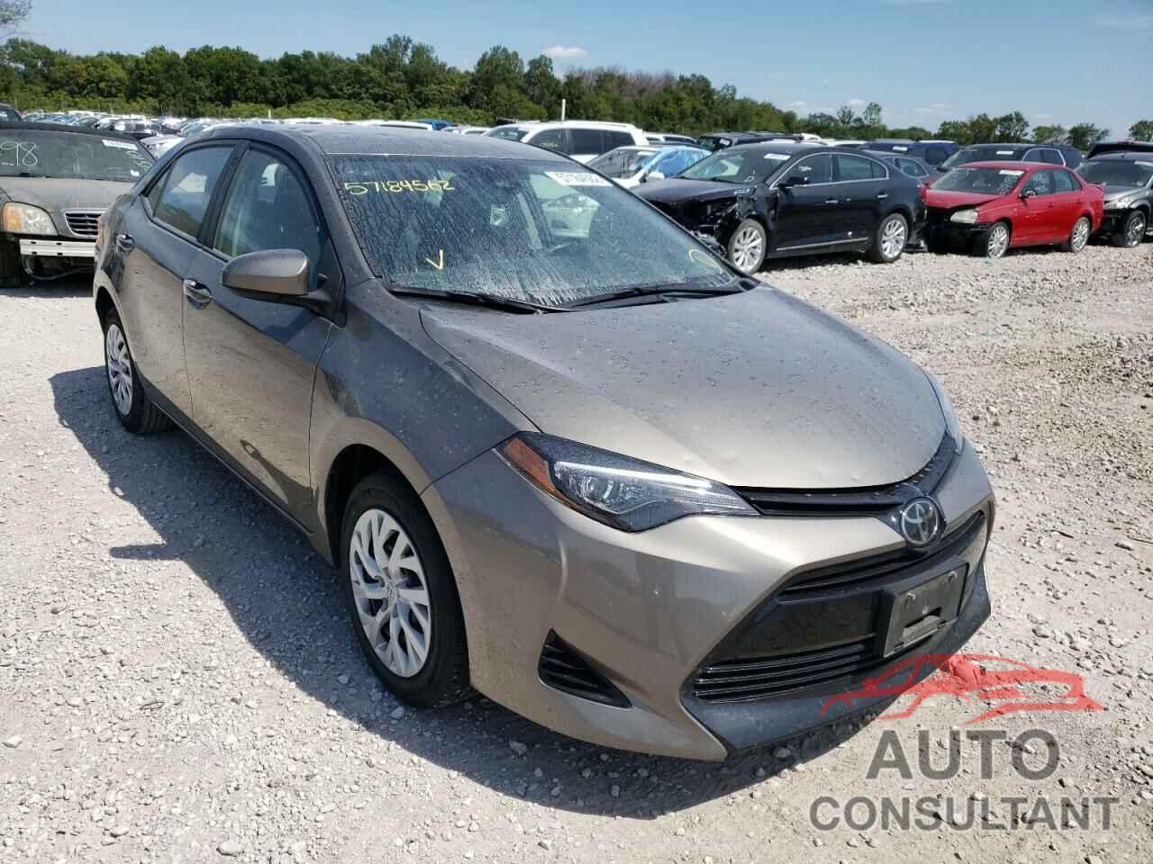 TOYOTA COROLLA 2018 - 5YFBURHE2JP796890