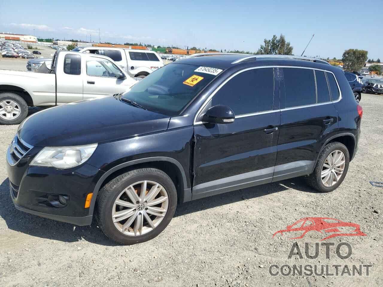 VOLKSWAGEN TIGUAN 2011 - WVGAV7AX2BW550158