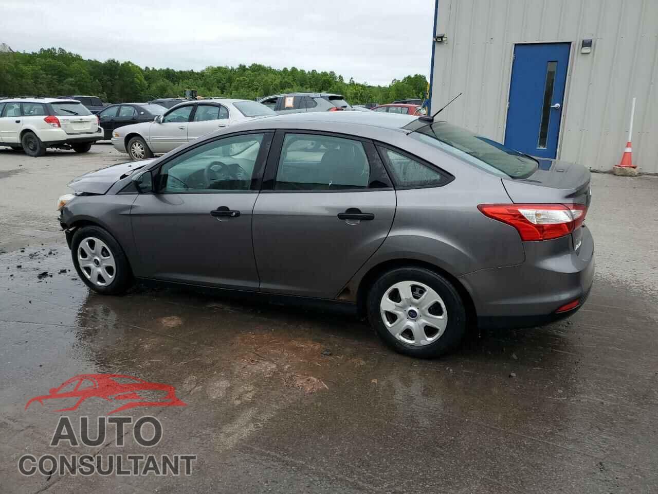 FORD FOCUS 2013 - 1FADP3E24DL160806
