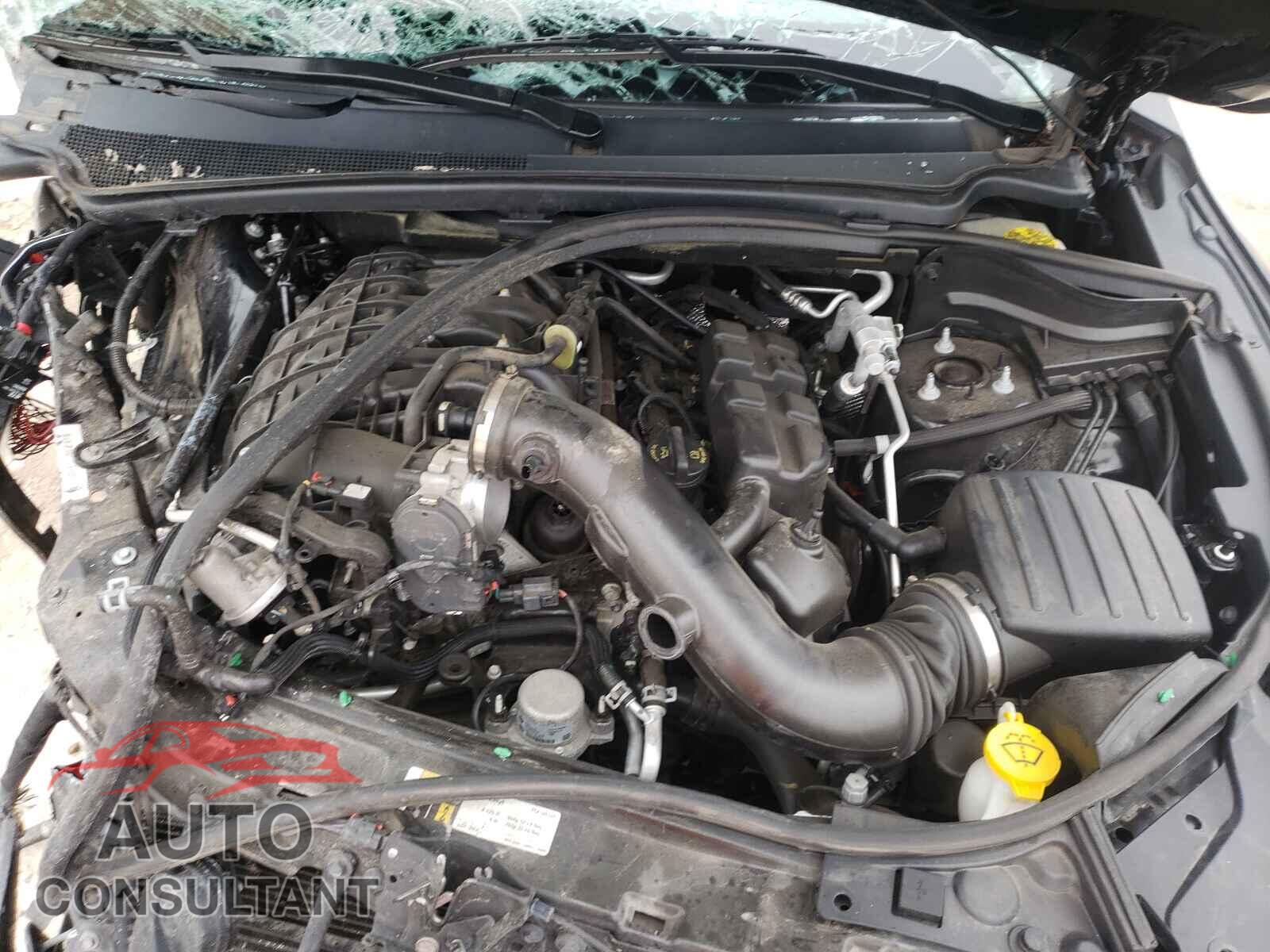 DODGE DURANGO 2019 - 1C4RDJAG8KC585523