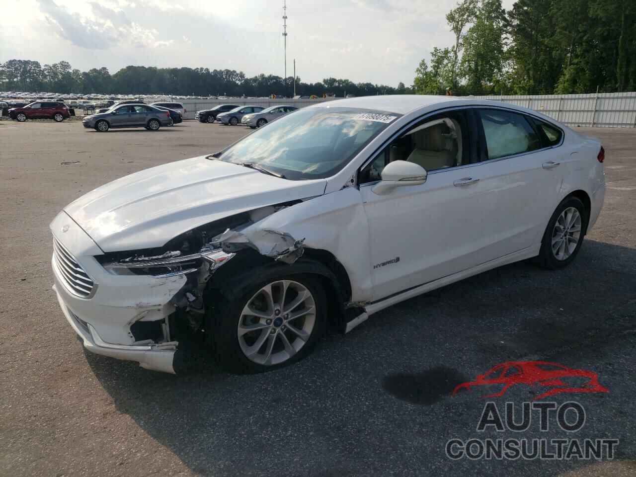 FORD FUSION 2019 - 3FA6P0MU1KR138724