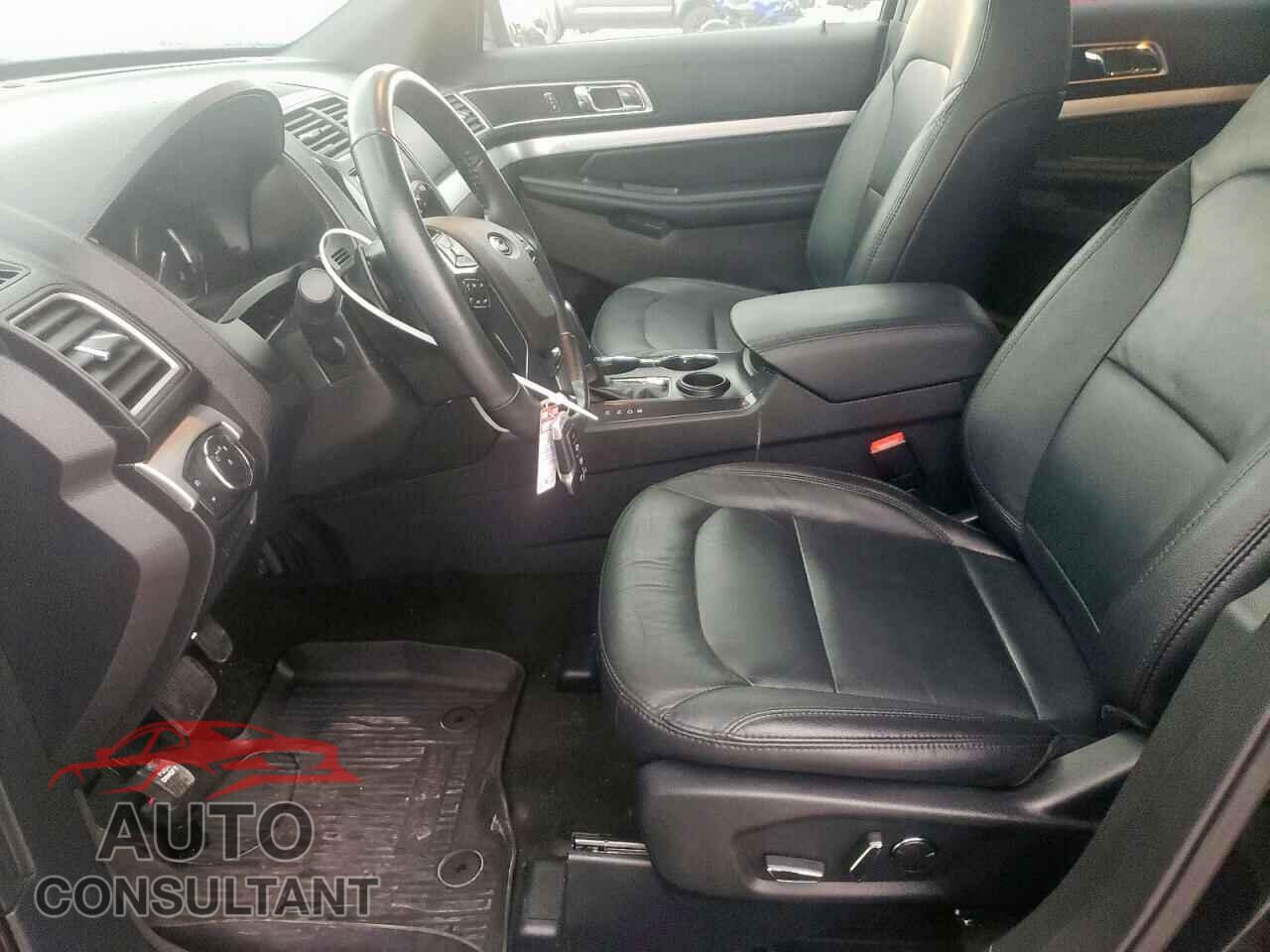 FORD EXPLORER 2017 - 1FM5K7D87HGD40026