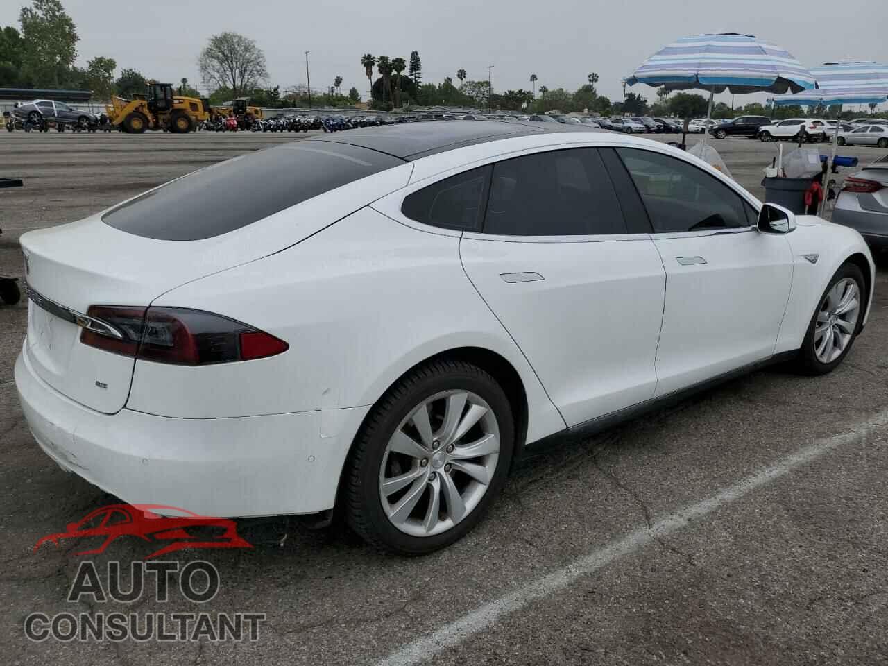 TESLA MODEL S 2016 - 5YJSA1E17GF123478