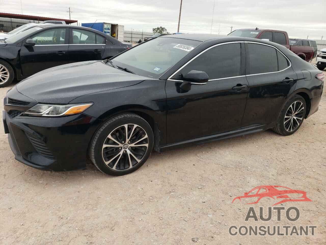 TOYOTA CAMRY 2018 - 4T1B11HK6JU542372