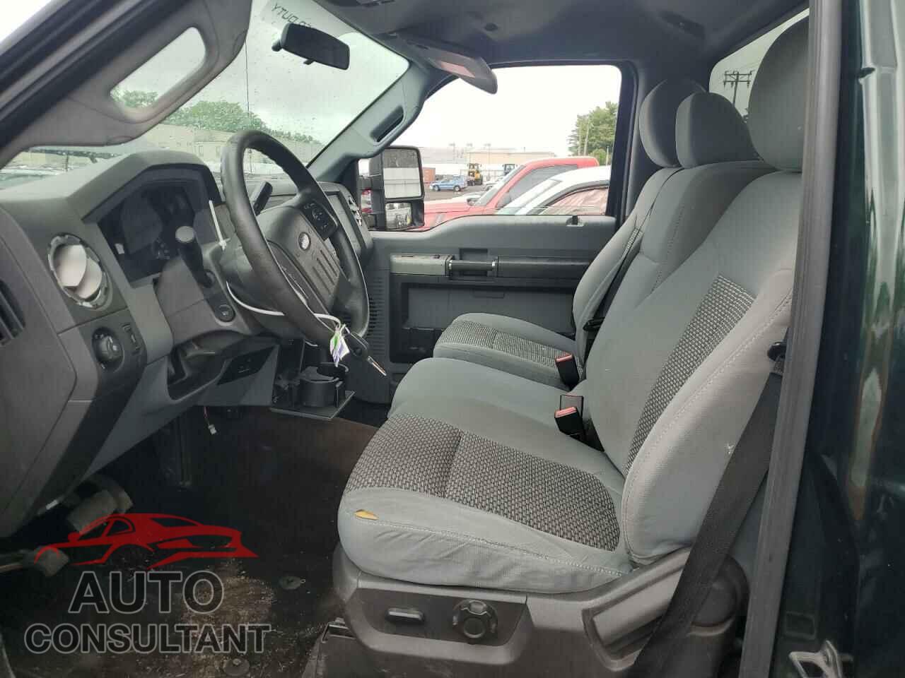 FORD F250 2013 - 1FTBF2B68DEA82735
