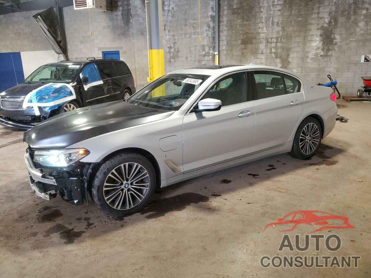 BMW 5 SERIES 2019 - WBAJB1C56KB376153