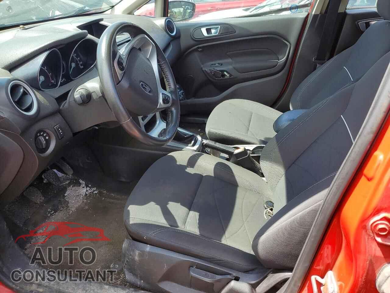 FORD FIESTA 2014 - 3FADP4EJ4EM242533