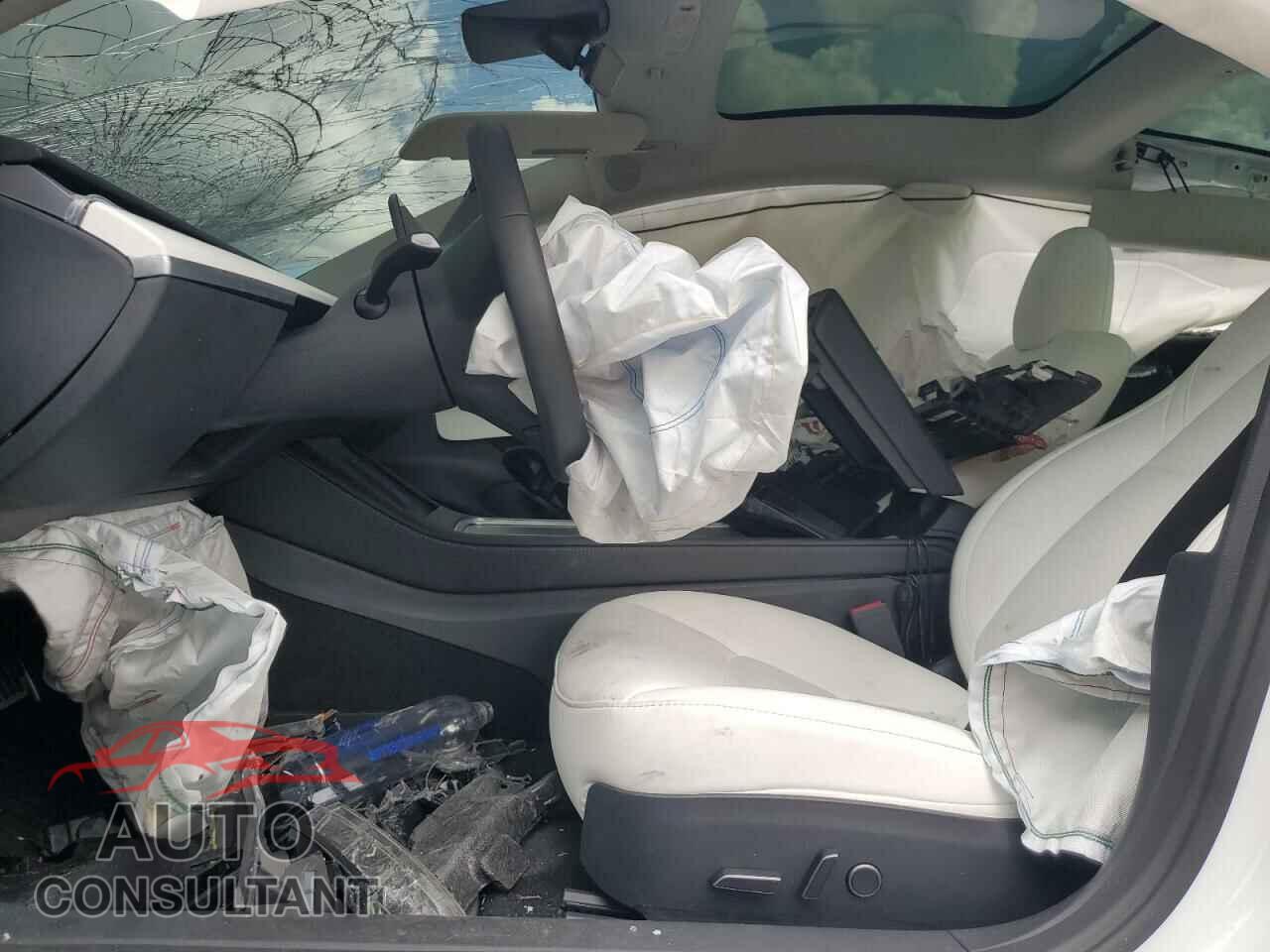 TESLA MODEL 3 2023 - 5YJ3E1EA1PF600818