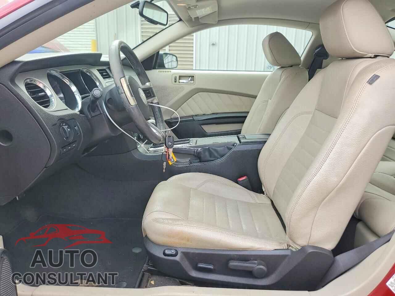 FORD MUSTANG 2011 - 1ZVBP8AM2B5144575