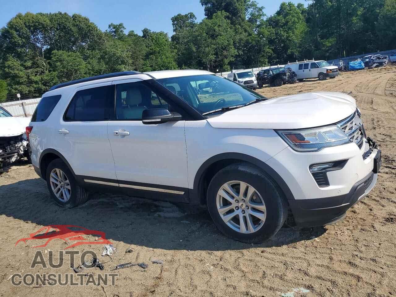 FORD EXPLORER 2018 - 1FM5K8D81JGA29977