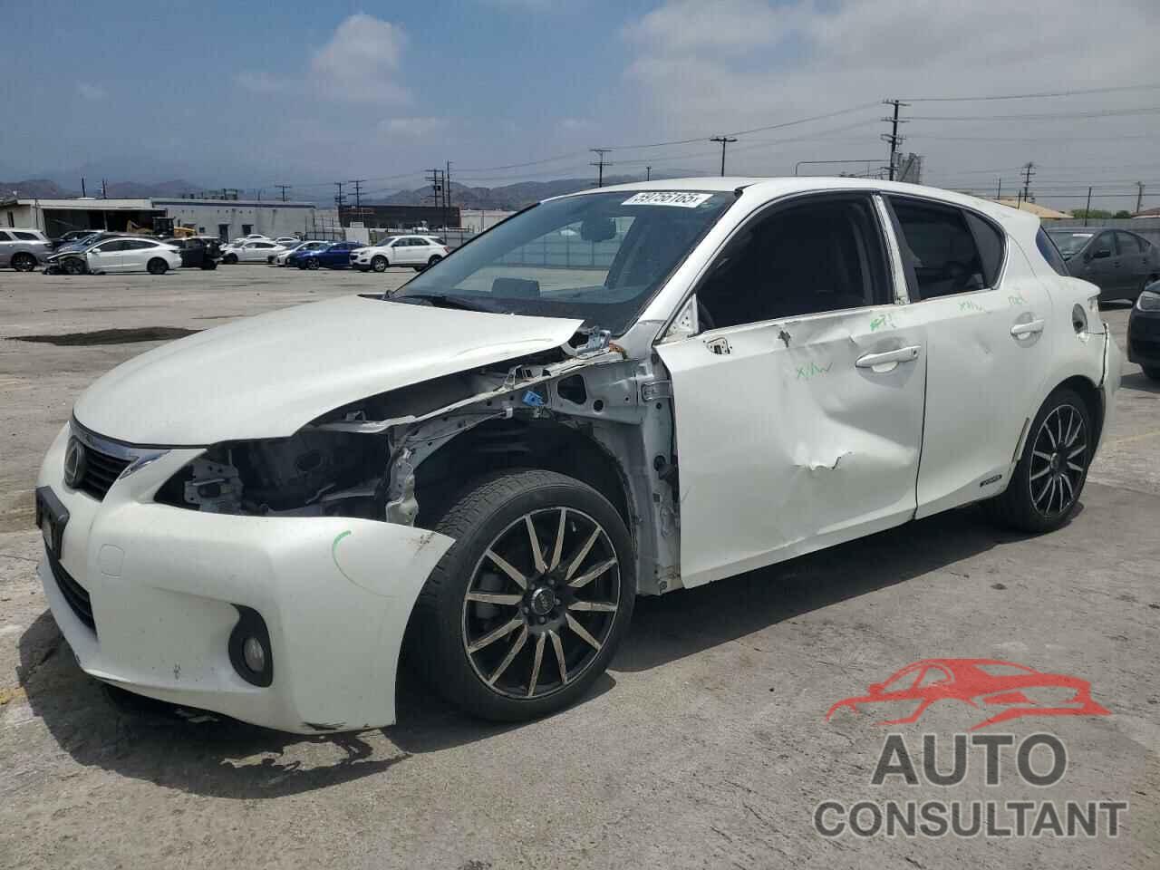 LEXUS CT 200 2011 - JTHKD5BH1B2043877