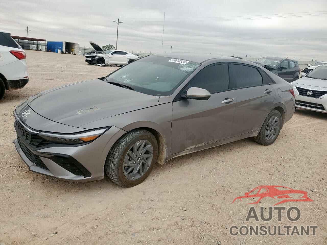 HYUNDAI ELANTRA 2024 - KMHLM4DG9RU795437