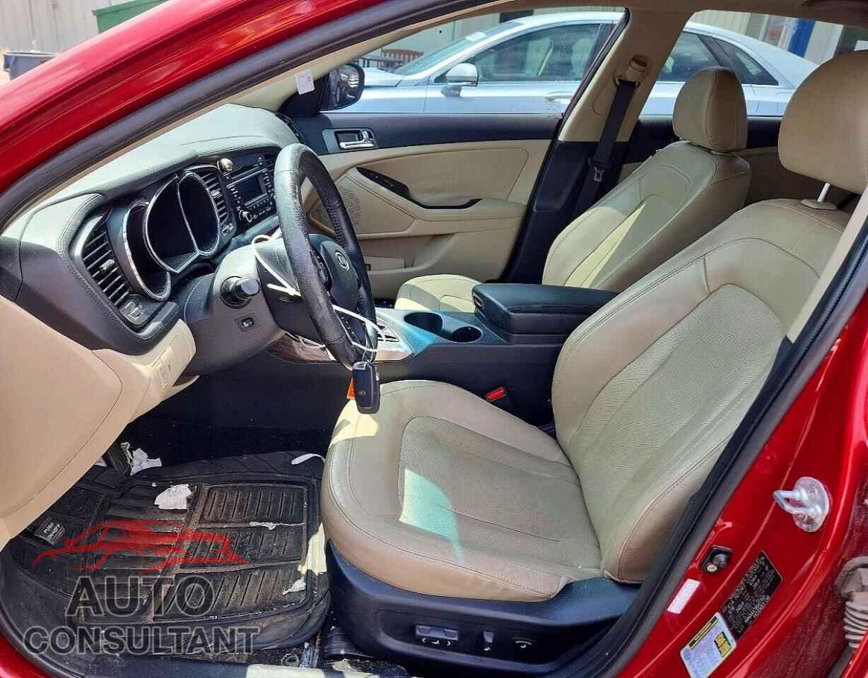 KIA OPTIMA 2011 - KNAGN4A71B5077031