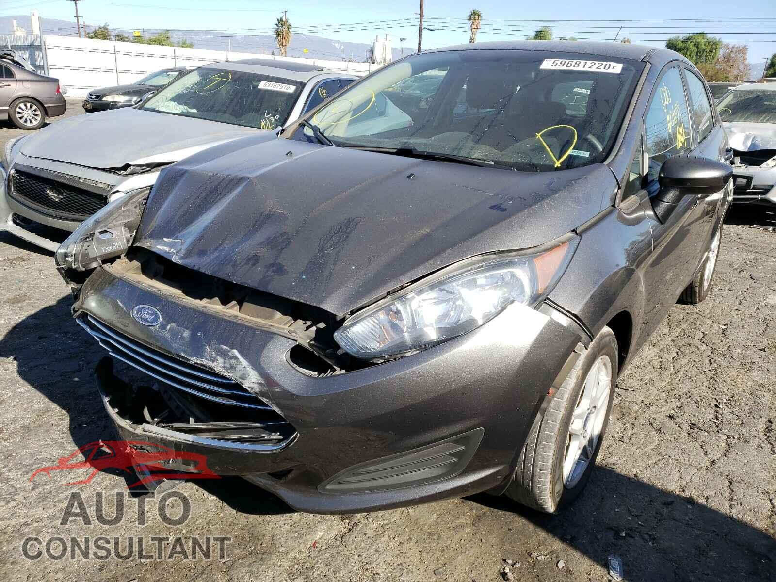 FORD FIESTA 2018 - 3FADP4EJ5JM102064