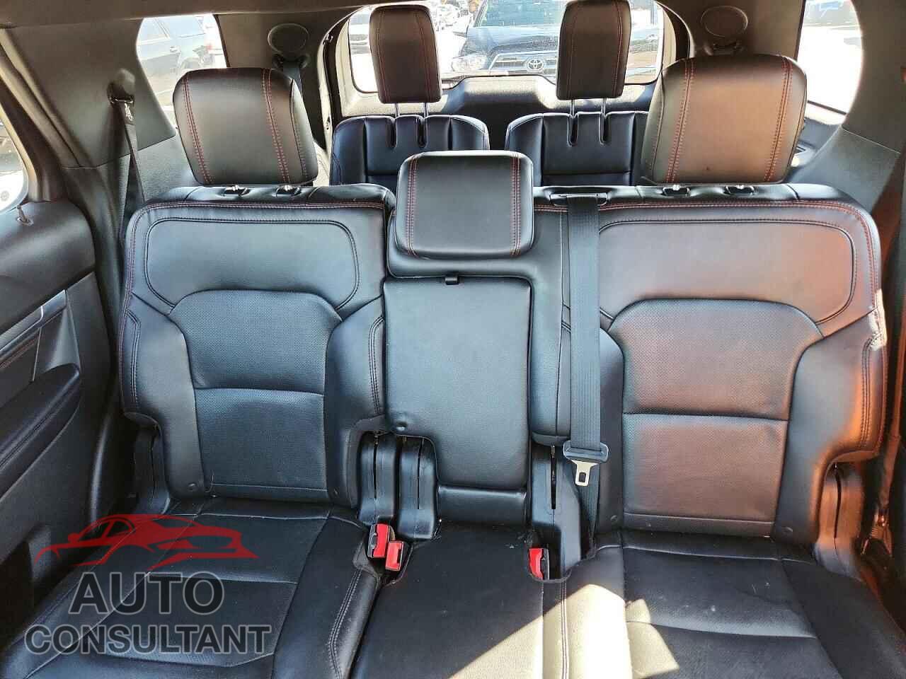 FORD EXPLORER 2018 - 1FM5K8GT5JGB78893